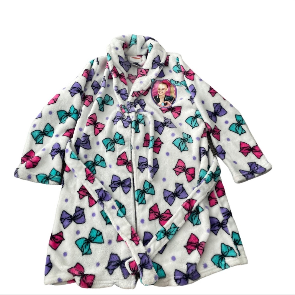 Jojo Siwa Robe